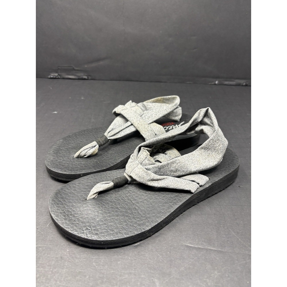 Skechers Yoga Foam Women's Size 6 Meditation Studio Kicks Sandals‎ Gray 38615
